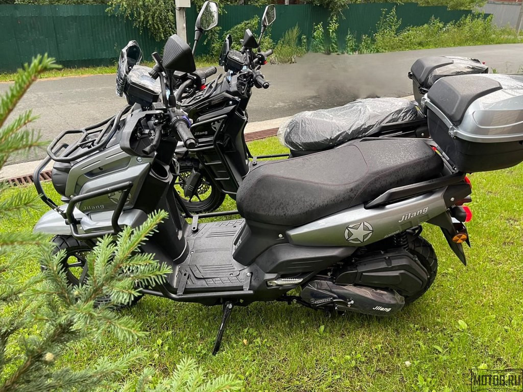 Скутер JILANG TANK 150 – мощность, стиль и комфорт
